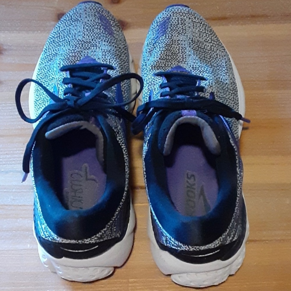 Brooks Adrenaline 19